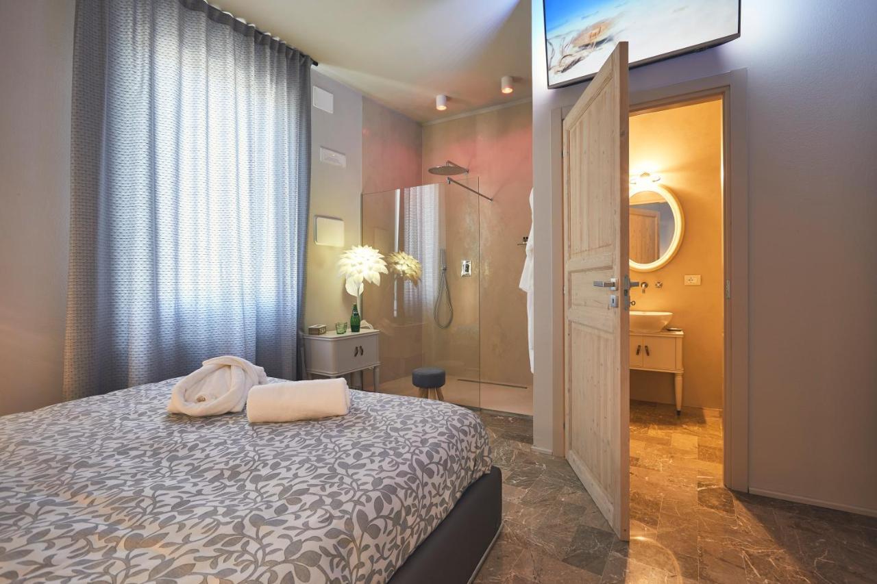 Le Stagioni Luxury Suite Forli Bagian luar foto
